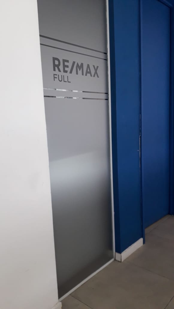 remax full