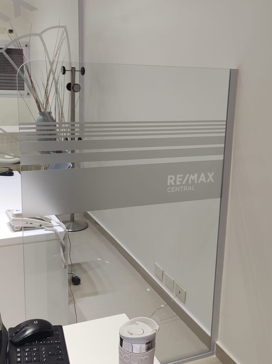 REMAX CENTRAL